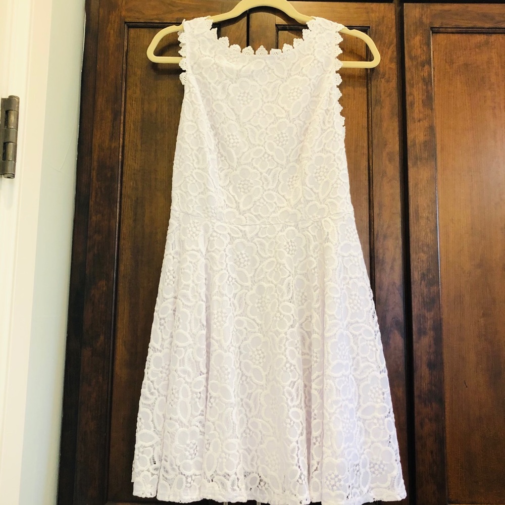 White lace dress